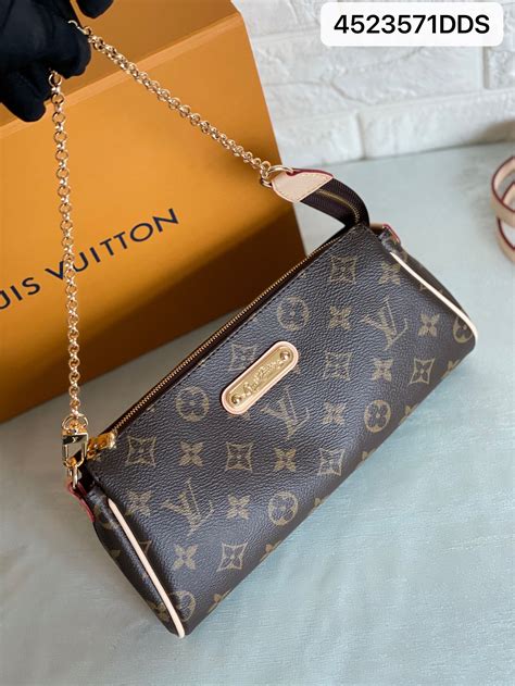 sac pochette louis vuitton pas cher|louis vuitton eva pochette.